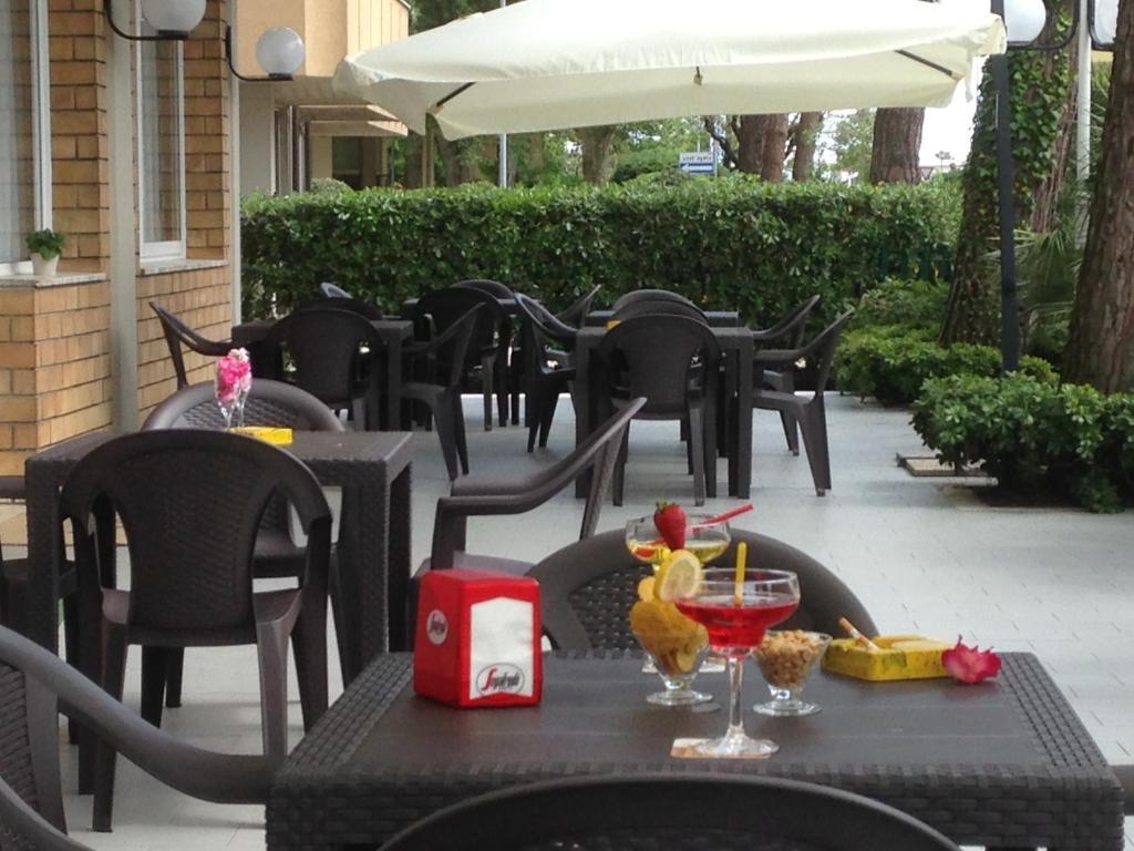 普利姆拉酒店 丽都迪萨维奥 外观 照片